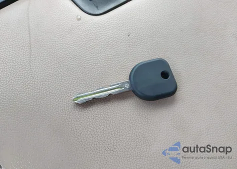 2010 Chevrolet Silverado 1500 Lt z USA, uszkodzony, nr VIN 1GCSCSEA8AZ103161